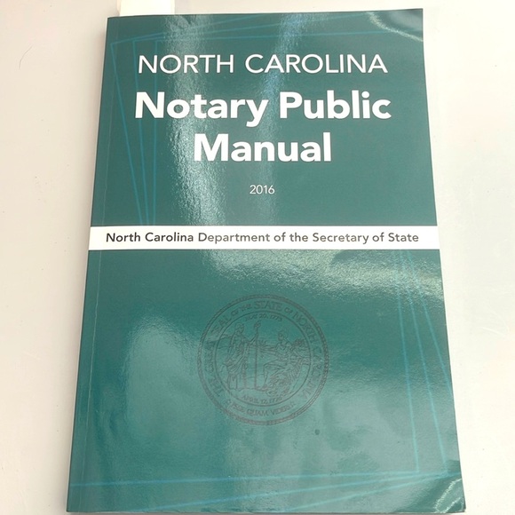 North Carolina Notary Public Manual 2016 - Picture 1 of 3